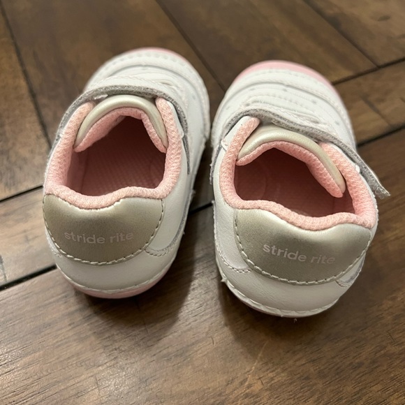 Stride Rite Adalyn Sneaker Size 4.5 White and Pink Toddler Walking Shoe - Picture 4 of 6